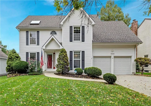 Photo 2 of Single family home for sale at 9339 Hall Dr, Lenexa, KS 66219 | MLS# 2644858 | Listing updated on 2026-10-18