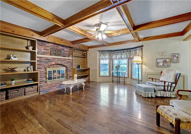 Photo 3 of Single family home for sale at 9339 Hall Dr, Lenexa, KS 66219 | MLS# 2644858 | Listing updated on 2026-10-18
