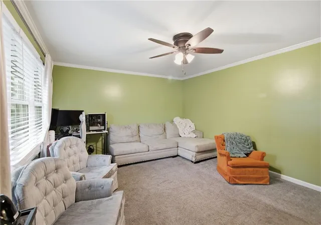Photo 3 of Single family home for sale at 1406 Pearl St, Carrollton, MO 64633 | MLS# 2644861 | Listing updated on 2026-10-02