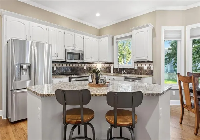Photo 4 of Single family home for sale at 8412 W 129 Terrace, Overland Park, KS 66213 | MLS# 2644864 | Listing updated on 2026-10-09