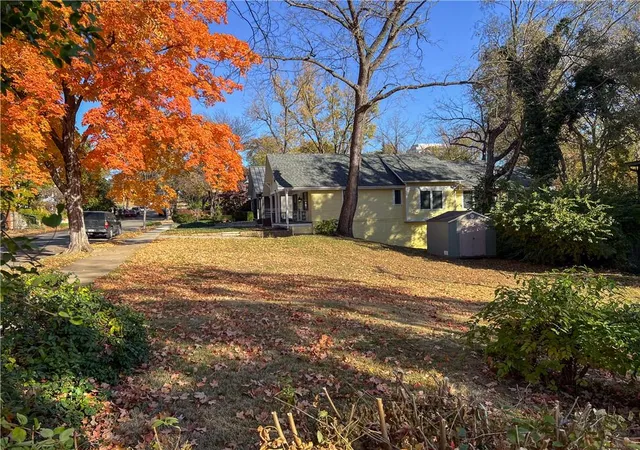 Photo 3 of Land for sale at 1118 W 48th Street, Kansas City, MO 64112 | MLS# 2644900 | Listing updated on 2026-10-02