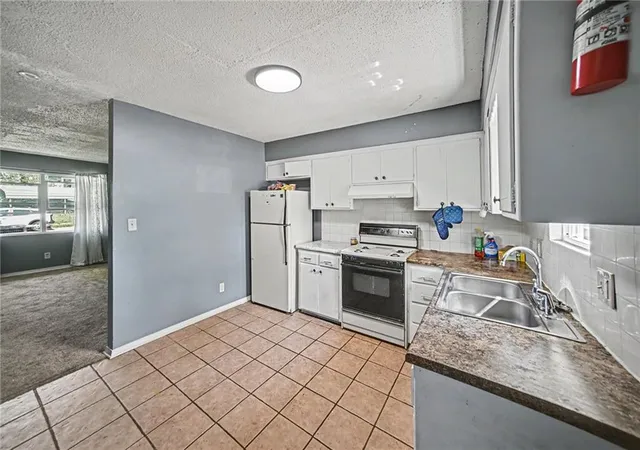 Photo 4 of House for sale at 6109 Farrow Ave, Kansas City, KS 66104 | MLS# 2644917 | Listing updated on 2026-10-01
