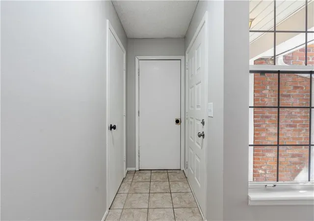 Photo 3 of Townhouse for sale at 8240 Nw Birch Ln, Kansas City, MO 64151 | MLS# 2644918 | Listing updated on 2026-10-08