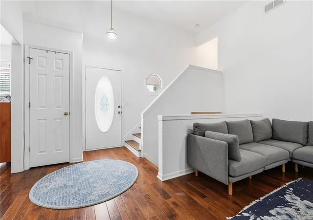 Photo 3 of Single family home for sale at 304 20th Avenue S, Greenwood, MO 64034 | MLS# 2644932 | Listing updated on 2026-10-03
