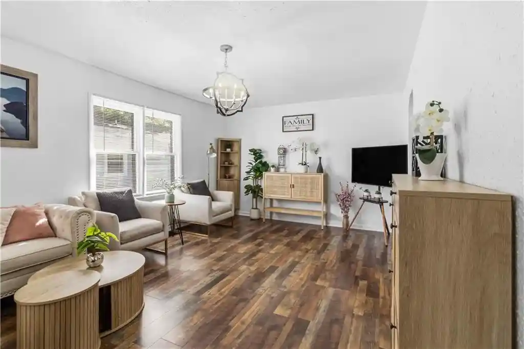 Photo 2 of Single family home for sale at 9615 E 18th Street, Independence, MO 64052 | MLS# 2644933 | Listing updated on 2026-10-08