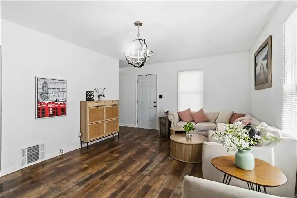 Photo 3 of Single family home for sale at 9615 E 18th Street, Independence, MO 64052 | MLS# 2644933 | Listing updated on 2026-10-08