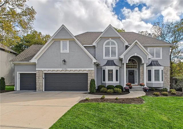 Photo 2 of Single family home for sale at 11151 S Whitetail Ln, Olathe, KS 66061 | MLS# 2644946 | Listing updated on 2026-10-01