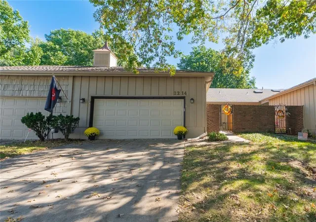 Photo 1 of Townhouse for sale at 2214 Condolea Ter, Leawood, KS 66209 | MLS# 2644947 | Listing updated on 2026-10-10