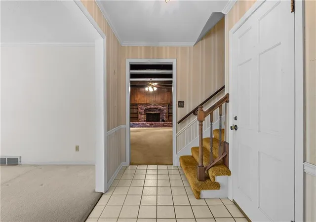 Photo 3 of Single family home for sale at 12818 Oakmont Dr, Kansas City, MO 64145 | MLS# 2644950 | Listing updated on 2026-10-02