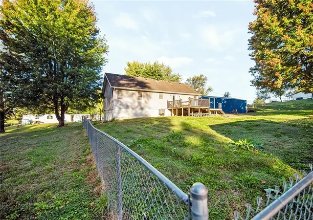 Photo 3 of Single family home for sale at 1402 N 15th Street, Atchison, KS 66002 | MLS# 2644953 | Listing updated on 2026-10-21