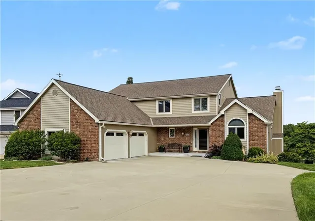 Photo 1 of Single family home for sale at 4308 Wimbledon Dr, Lawrence, KS 66047 | MLS# 2644960 | Listing updated on 2026-10-05