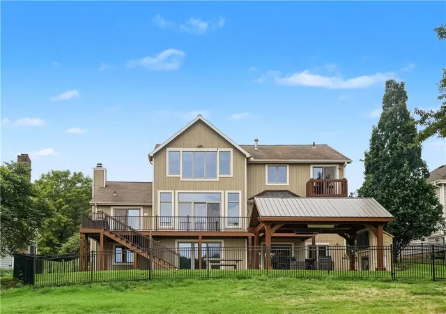 Photo 2 of Single family home for sale at 4308 Wimbledon Dr, Lawrence, KS 66047 | MLS# 2644960 | Listing updated on 2026-10-05