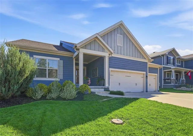 Photo 1 of Single family home for sale at 12073 S Pine St, Olathe, KS 66061 | MLS# 2644961 | Listing updated on 2026-10-09