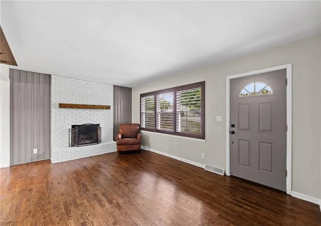 Photo 3 of Single family home for sale at Dover St, Kansas City, KS 66106 | MLS# 2644980 | Listing updated on 2026-10-01