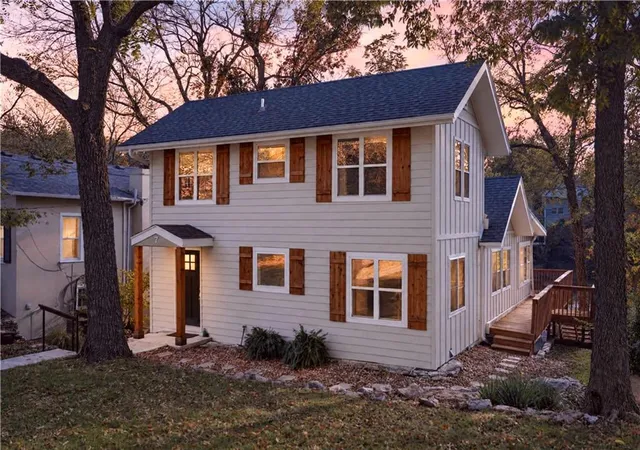 Single family home for sale at 7 & 95 H St, Lees Summit, MO 64086 | MLS# 2644981