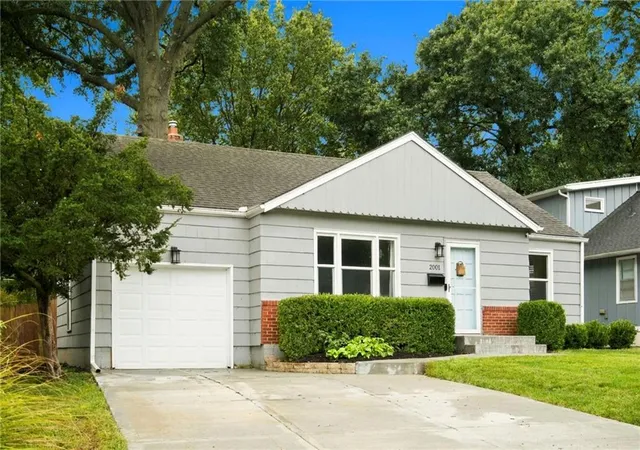 Photo 2 of Single family home for sale at 2001 W 73rd Street, Prairie Village, KS 66208 | MLS# 2644985 | Listing updated on 2026-10-05