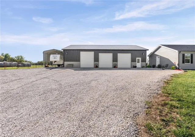 Photo 3 of Single family home for sale at 19173 W 367th Street, Paola, KS 66071 | MLS# 2644986 | Listing updated on 2026-10-09