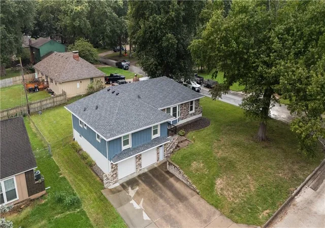 Photo 3 of Single family home for sale at 13401 E 51st Street, Kansas City, MO 64133 | MLS# 2644994 | Listing updated on 2026-10-07