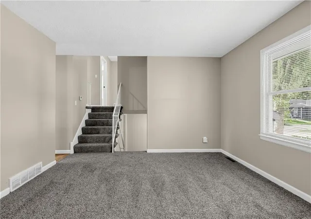 Photo 3 of Single family home for sale at 11727 Fremont Ave, Kansas City, MO 64134 | MLS# 2644995 | Listing updated on 2026-10-22
