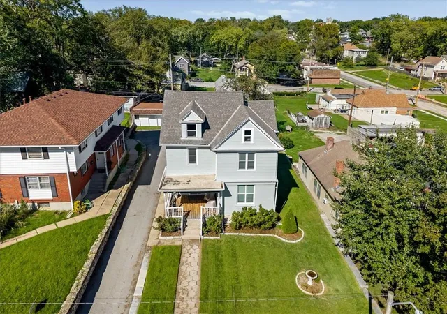 Photo 3 of Single family home for sale at 3226 Lexington Ave, Kansas City, MO 64124 | MLS# 2644996 | Listing updated on 2026-10-06