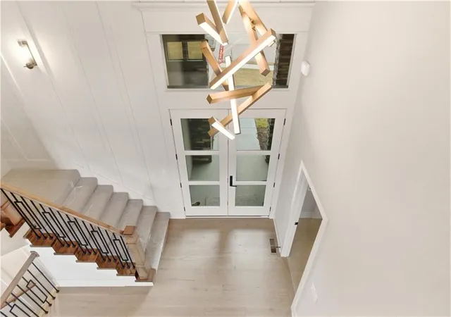 Photo 3 of Single family home for sale at 2531 NE Woodland Oak Cir, Lees Summit, MO 64086 | MLS# 2645015 | Listing updated on 2026-10-02