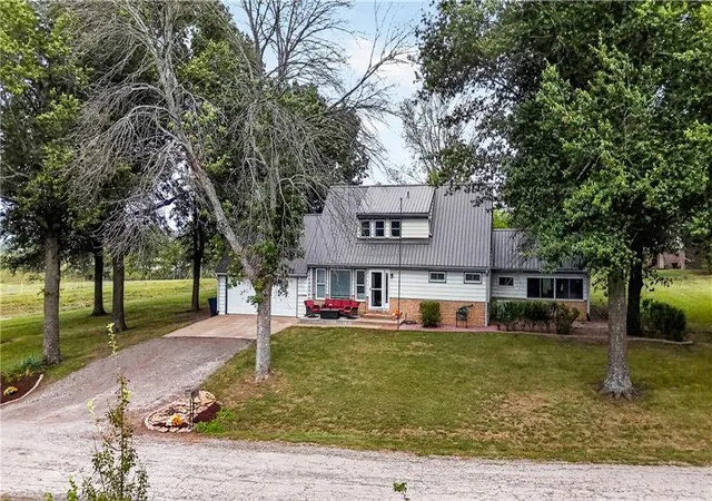Photo 3 of Single family home for sale at 23900 W 289th Terrace, Paola, KS 66071 | MLS# 2645018 | Listing updated on 2026-10-02