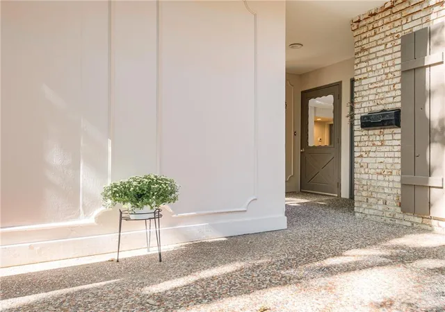 Photo 1 of Condo for sale at 5185 W 75 Street #5185, Prairie Village, KS 66208 | MLS# 2645024 | Listing updated on 2026-10-07