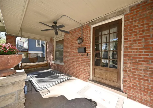 Photo 3 of Single family home for sale at 4222 Terrace St, Kansas City, MO 64111 | MLS# 2645027 | Listing updated on 2026-10-06