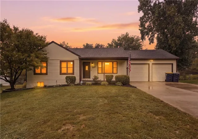 Photo 1 of Single family home for sale at 11219 E 47th Terrace, Kansas City, MO 64133 | MLS# 2645053 | Listing updated on 2026-10-20