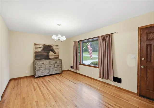 Photo 4 of Single family home for sale at 11219 E 47th Terrace, Kansas City, MO 64133 | MLS# 2645053 | Listing updated on 2026-10-20