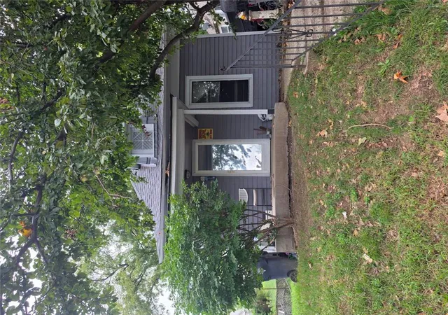 Photo 1 of Single family home for sale at 515 Donnelly Ave, Kansas City, MO 64125 | MLS# 2645058 | Listing updated on 2026-10-08