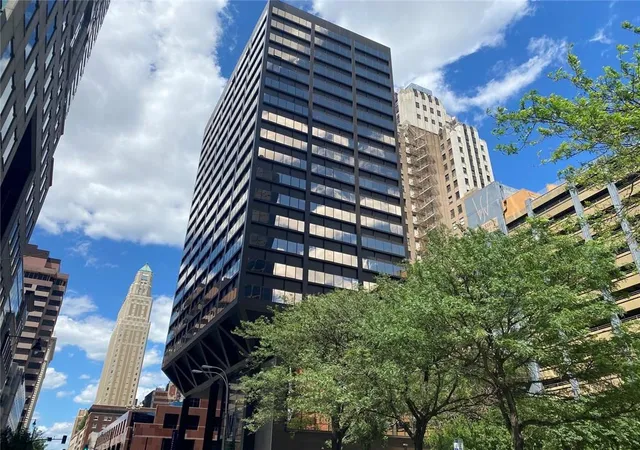 Photo 3 of Condo for sale at 1101 Walnut St #1801, Kansas City, MO 64106 | MLS# 2645063 | Listing updated on 2026-10-09