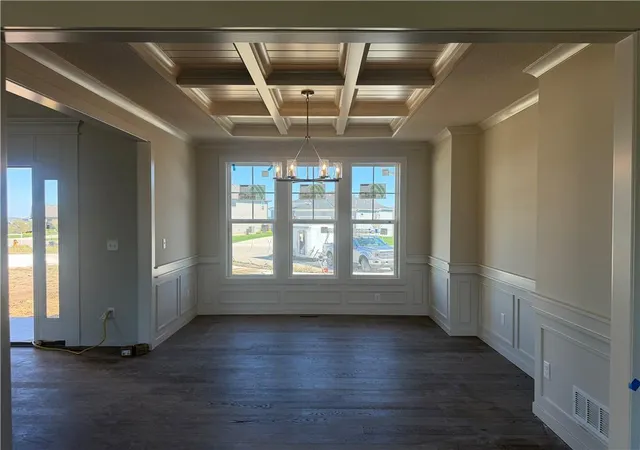 Photo 3 of Single family home for sale at 11426 S Emerald St, Olathe, KS 66061 | MLS# 2645065 | Listing updated on 2026-10-07