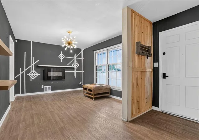 Photo 3 of Single family home for sale at 11149 Spring Valley Rd, Kansas City, MO 64134 | MLS# 2645078 | Listing updated on 2026-10-03