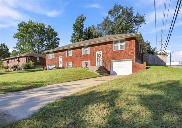 Photo 2 of Multi family home for sale at 1101 Sw Westminister Rd, Blue Springs, MO 64014 | MLS# 2645091 | Listing updated on 2026-10-08