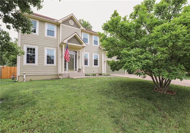 Single family home for sale at 223 W Colleen Ct, Gardner, KS 66030 | MLS# 2645092