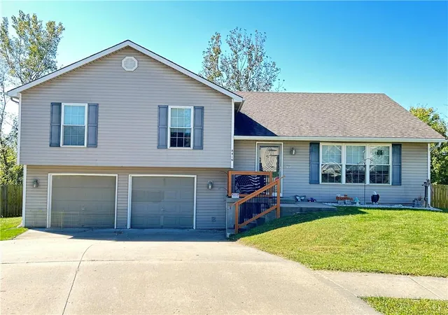 Photo 1 of Single family home for sale at 8416 N Winfield Ave, Kansas City, MO 64153 | MLS# 2645105 | Listing updated on 2026-10-10