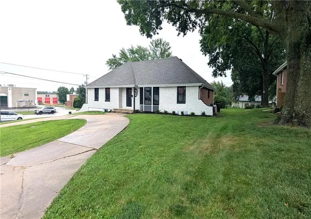 Photo 2 of Single family home for sale at 9909 E 76th Terrace, Raytown, MO 64138 | MLS# 2645107 | Listing updated on 2026-10-07