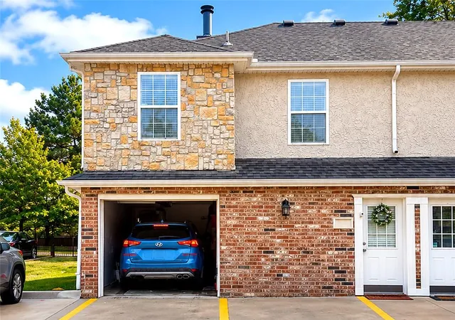 Photo 2 of Townhouse for sale at 1531 E 120th Street #1531, Olathe, KS 66061 | MLS# 2645113 | Listing updated on 2026-10-17