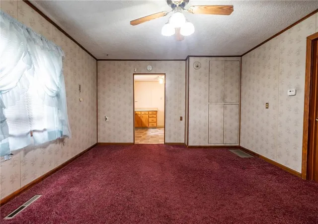 Photo 2 of Single family home for sale at 213 S Burns St, Independence, KS 67301 | MLS# 2645119 | Listing updated on 2026-10-02