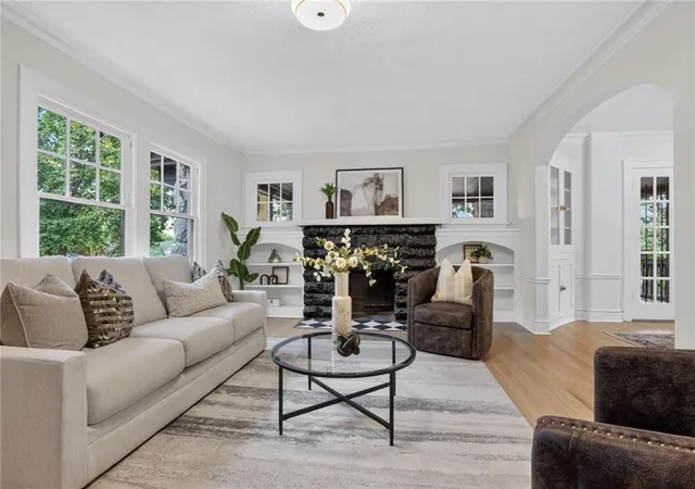 Photo 3 of Single family home for sale at 1875 E 76th Terrace, Kansas City, MO 64132 | MLS# 2645128 | Listing updated on 2026-10-07