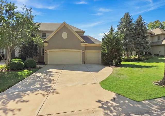 Photo 3 of Single family home for sale at 5427 W 164th Place, Stilwell, KS 66085 | MLS# 2645131 | Listing updated on 2026-10-01