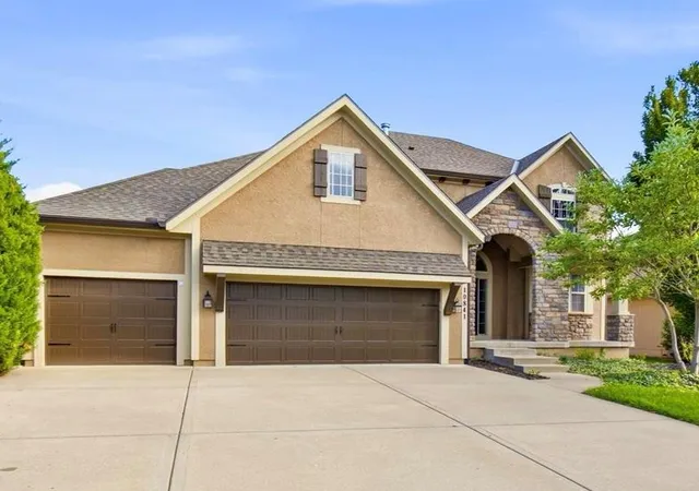 Photo 2 of Single family home for sale at 10841 S Hastings St, Olathe, KS 66061 | MLS# 2645134 | Listing updated on 2026-10-18