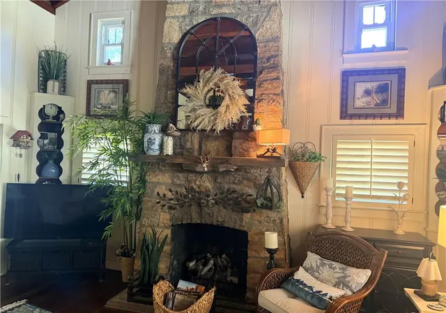 Photo 1 of Single family home for sale at 35 Emerald Shore Dr, Blue Springs, MO 64015 | MLS# 2645138 | Listing updated on 2026-10-10