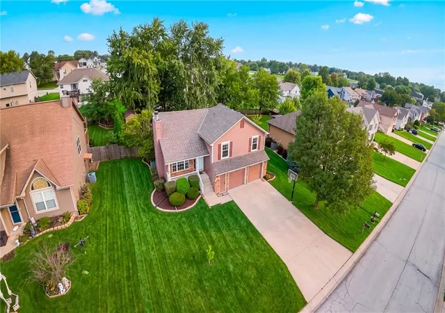 Photo 2 of Single family home for sale at 1406 Tabitha Ln, Greenwood, MO 64034 | MLS# 2645152 | Listing updated on 2026-10-04