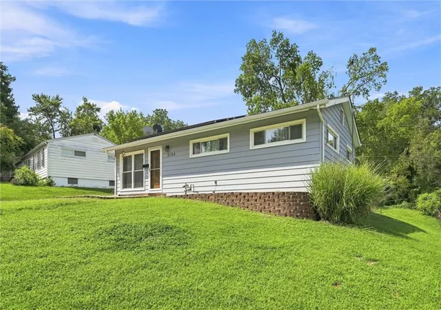 Photo 3 of Single family home for sale at 3106 N Union St, Independence, MO 64050 | MLS# 2645159 | Listing updated on 2026-10-02