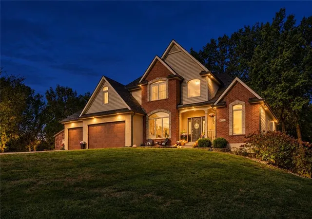 Photo 3 of Single family home for sale at 4200 S Tyer Rd, Grain Valley, MO 64029 | MLS# 2645162 | Listing updated on 2026-10-02