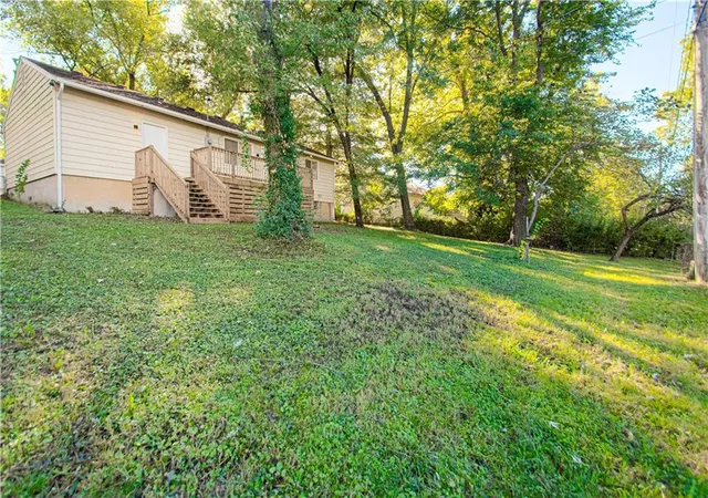 Photo 30 of Single family home for sale at 5112 S Cottage Ave, Independence, MO 64055 | MLS# 2645168 | Listing updated on 2026-10-13