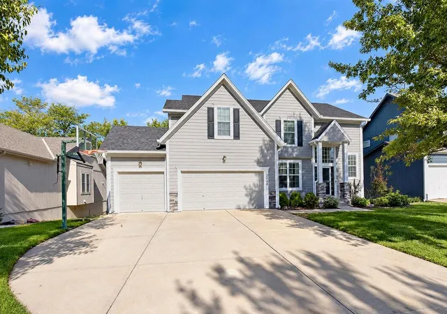 Single family home for sale at 20908 W 117th Street, Olathe, KS 66061 | MLS# 2645169