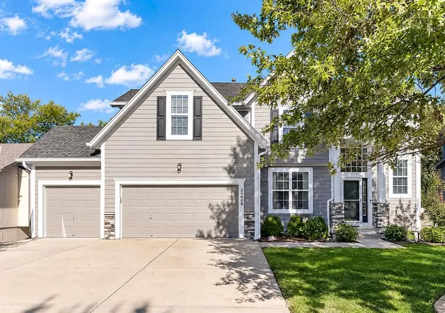 Photo 2 of Single family home for sale at 20908 W 117th Street, Olathe, KS 66061 | MLS# 2645169 | Listing updated on 2026-10-07